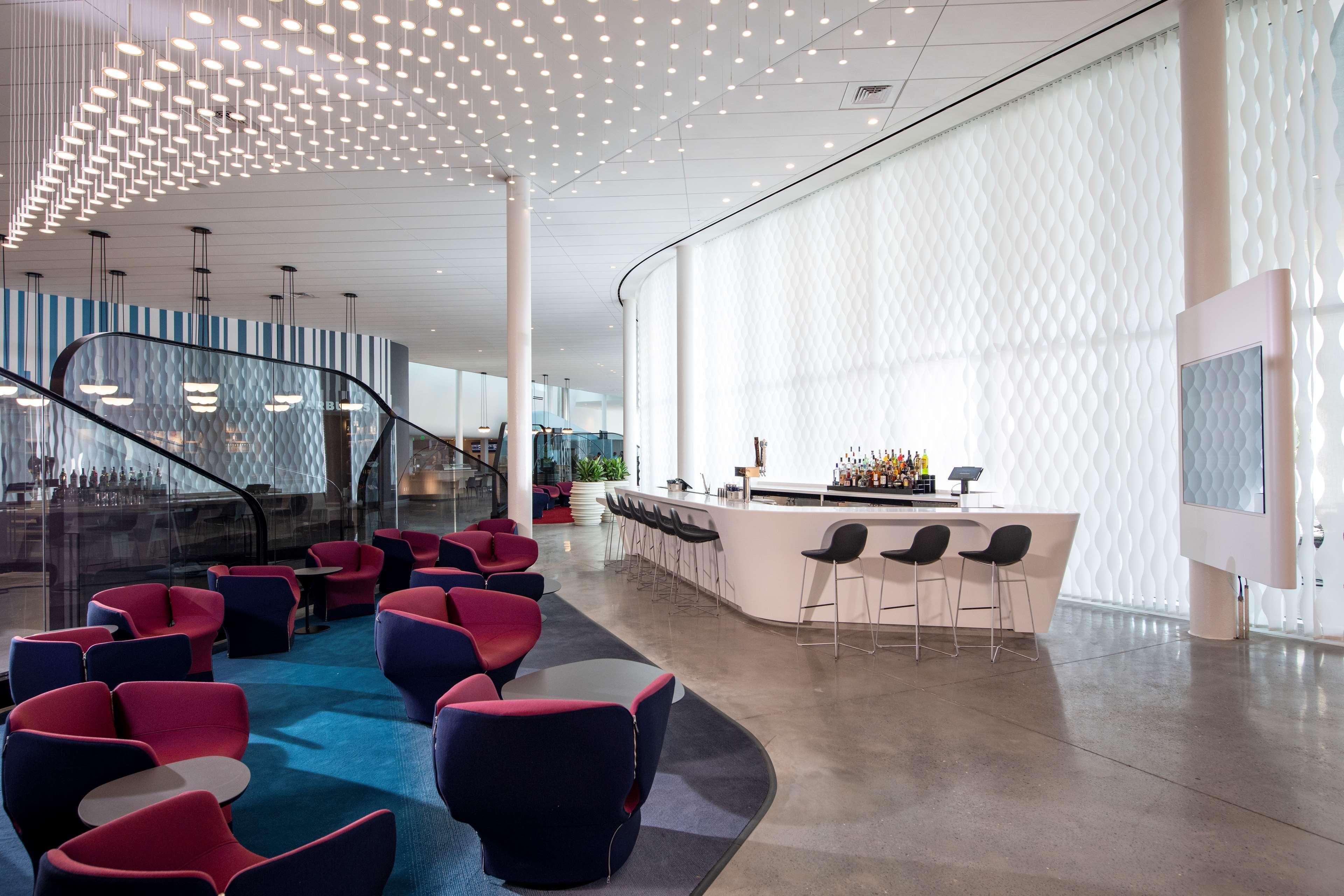 Universal'S Aventura Hotel Орландо Екстериор снимка
